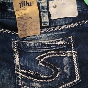 Silver Jean. Aiko